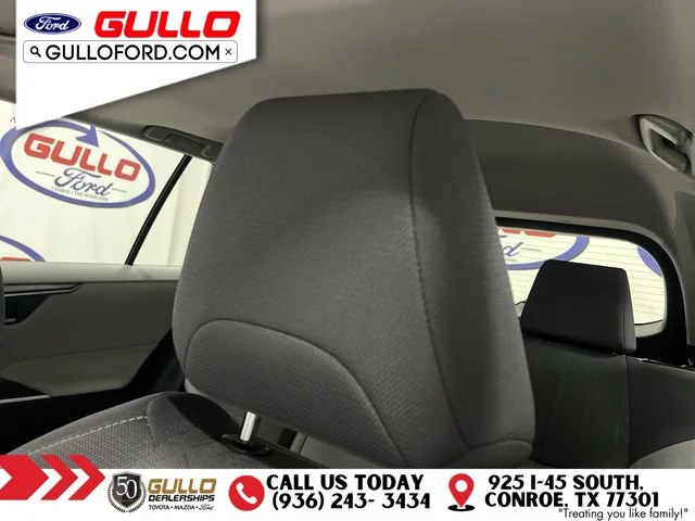 Used 2025 Ice Toyota XLE image 17