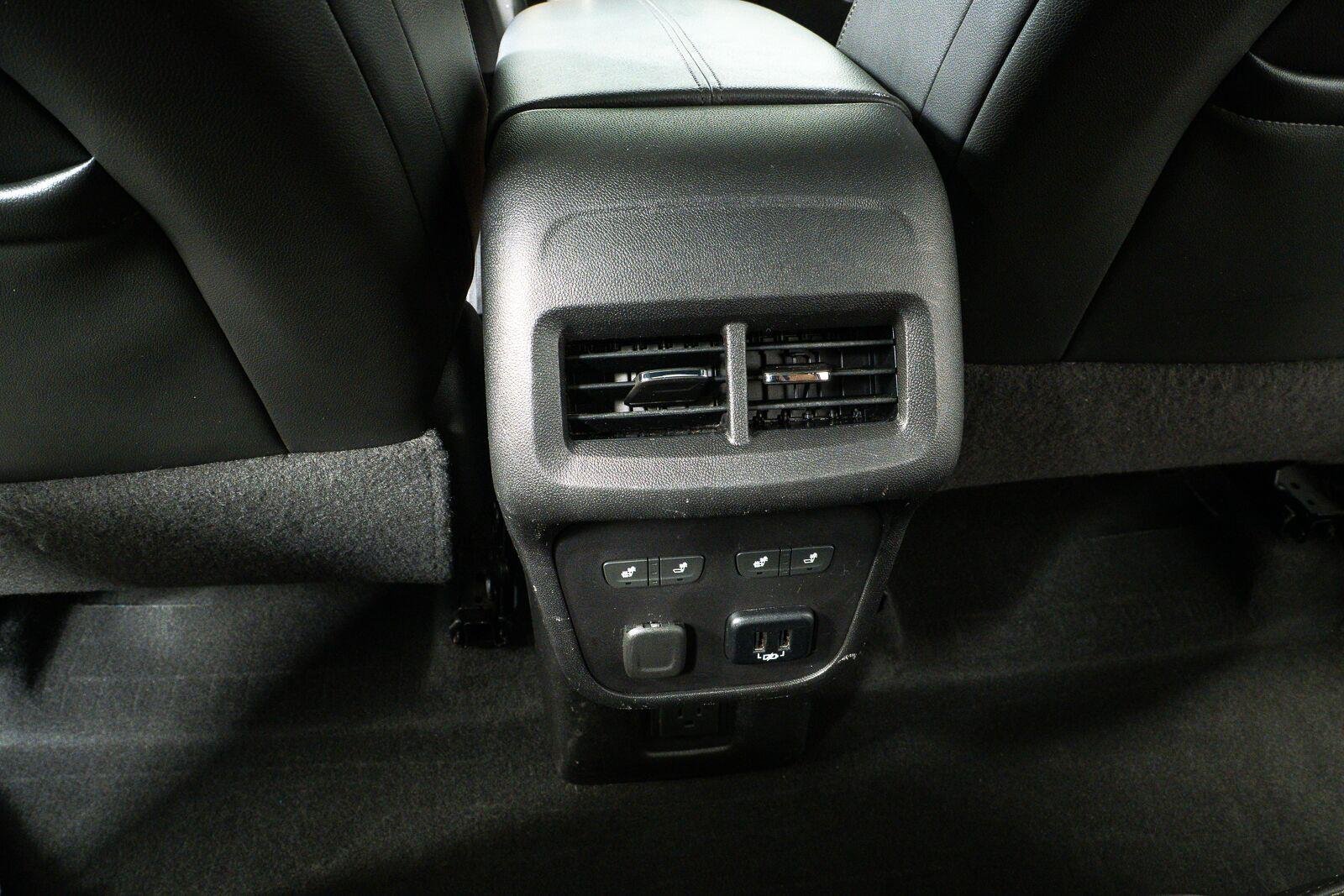 Used 2018 Summit White Chevrolet Premier image 20