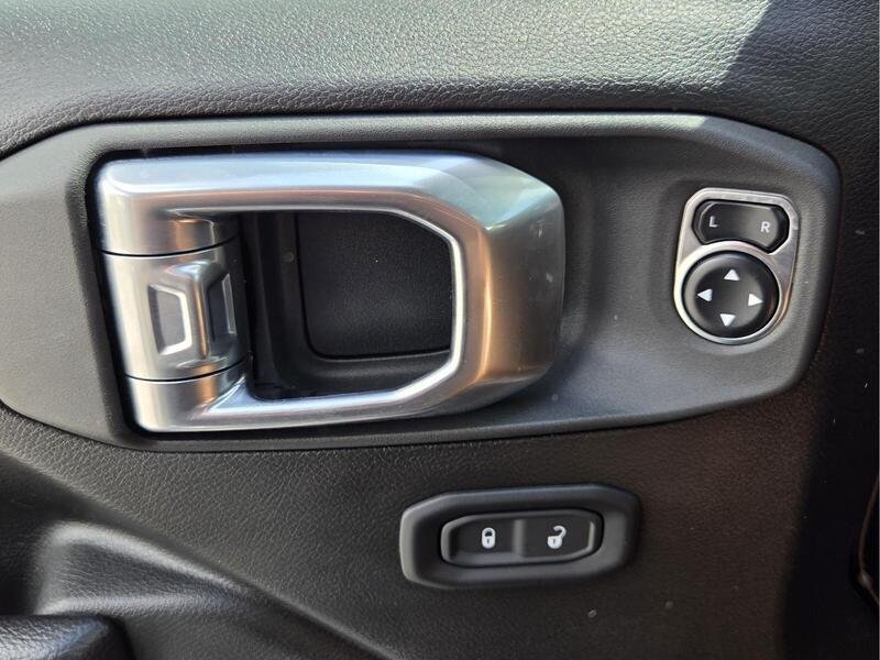 Used 2024 Black Clearcoat JEEP SPORT S 4X4 image 23