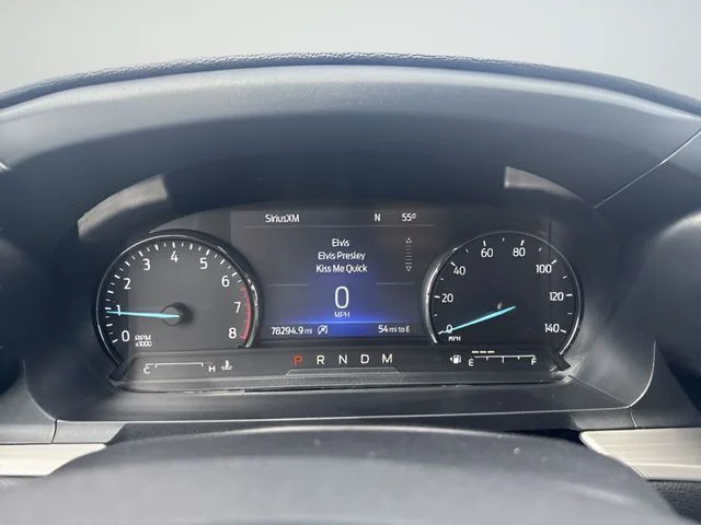 Used 2020 Blue Ford XLT image 13