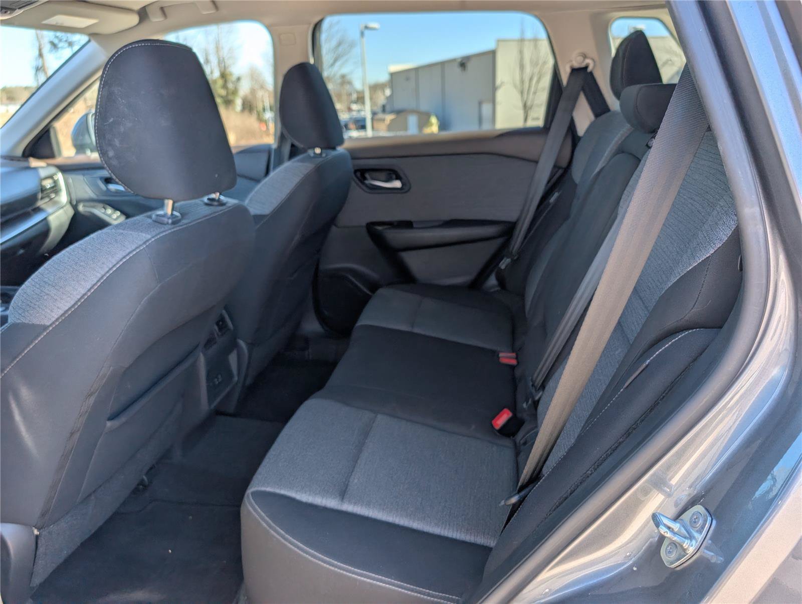 Used 2022 Silver Nissan SV image 14