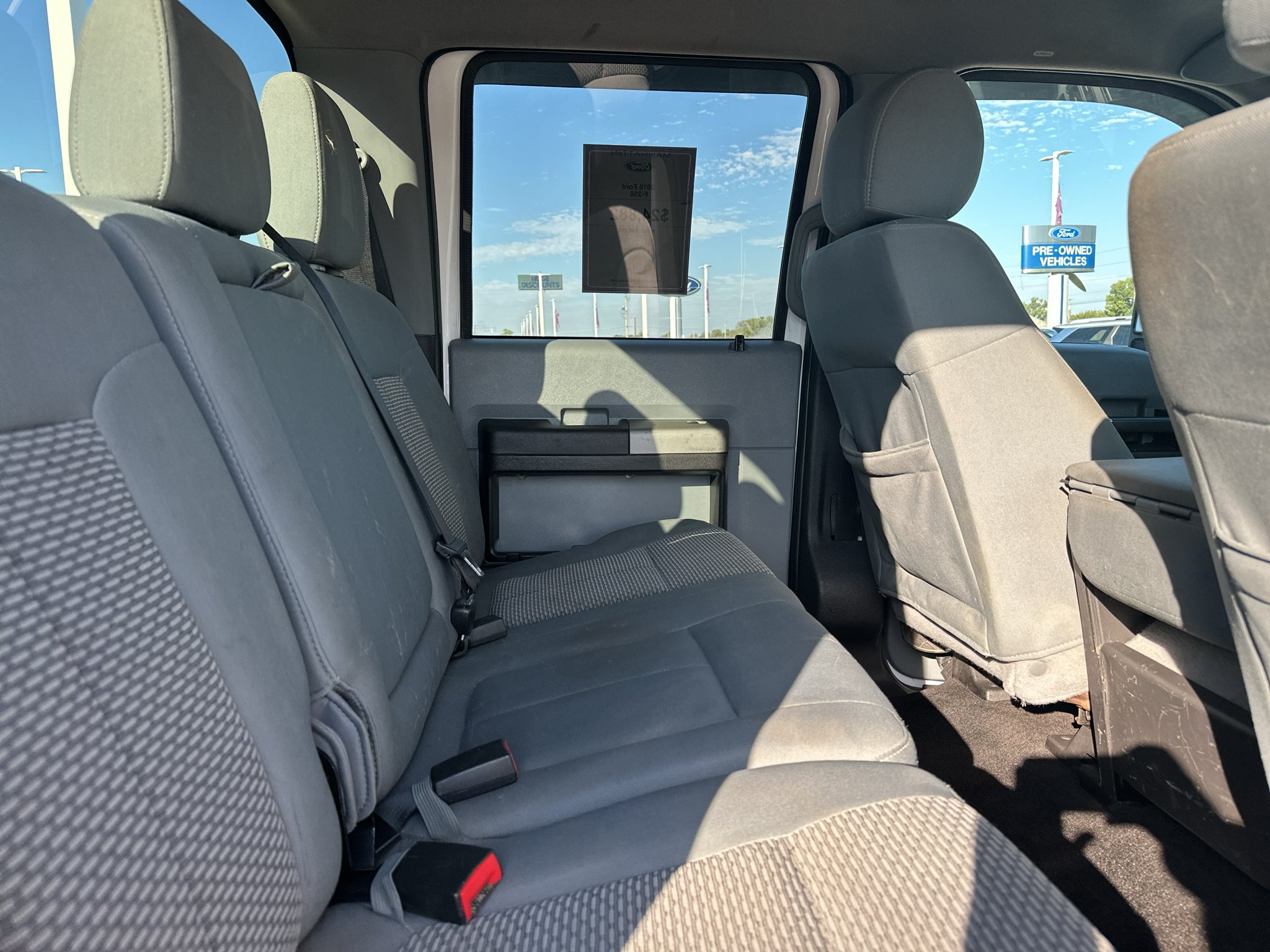 Used 2016  Ford XLT image 6