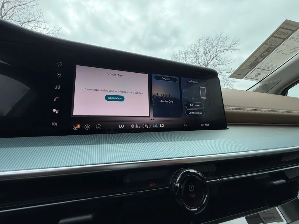 New 2026 White Nissan Platinum image 21