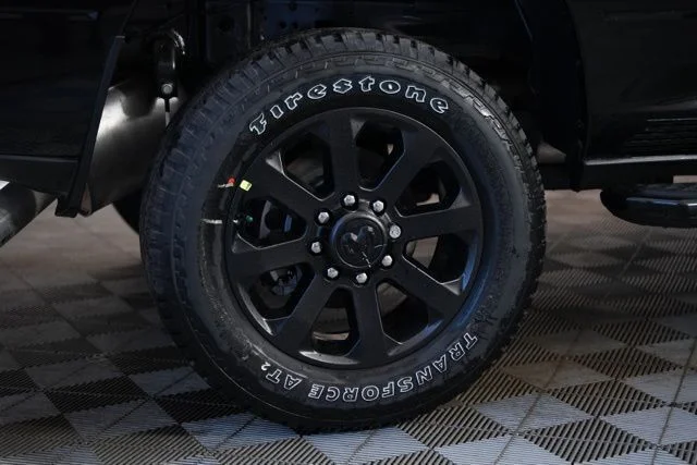 New 2026 Diamond Black Crystal Pearl-Coat Exterior Paint RAM Big Horn image 40