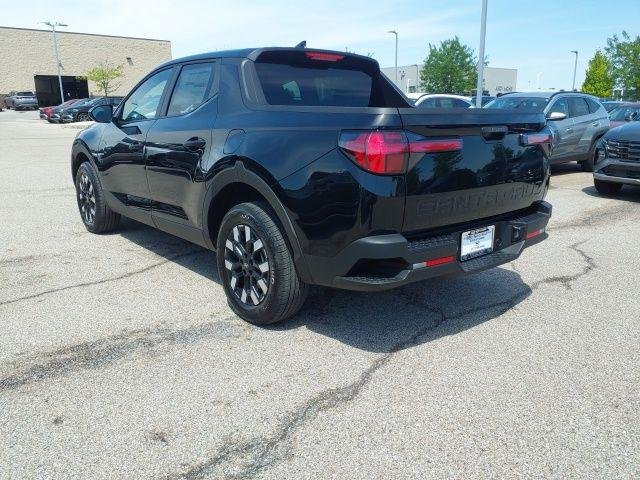 New 2026 Phantom Black Hyundai SE image 8