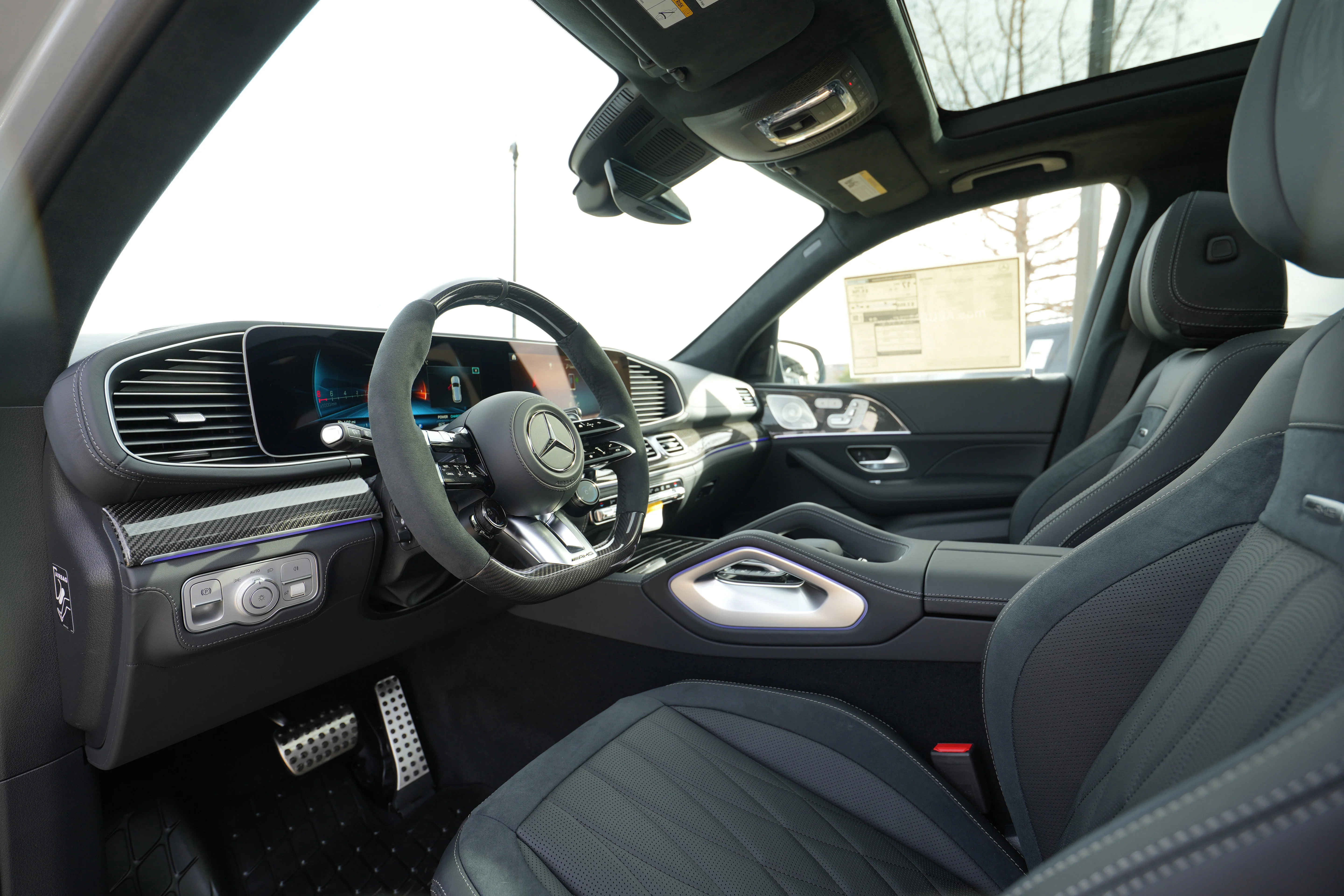 New 2026 MANUFAKTUR Alpine Grey Mercedes-Benz AMG® GLE 63 S image 46