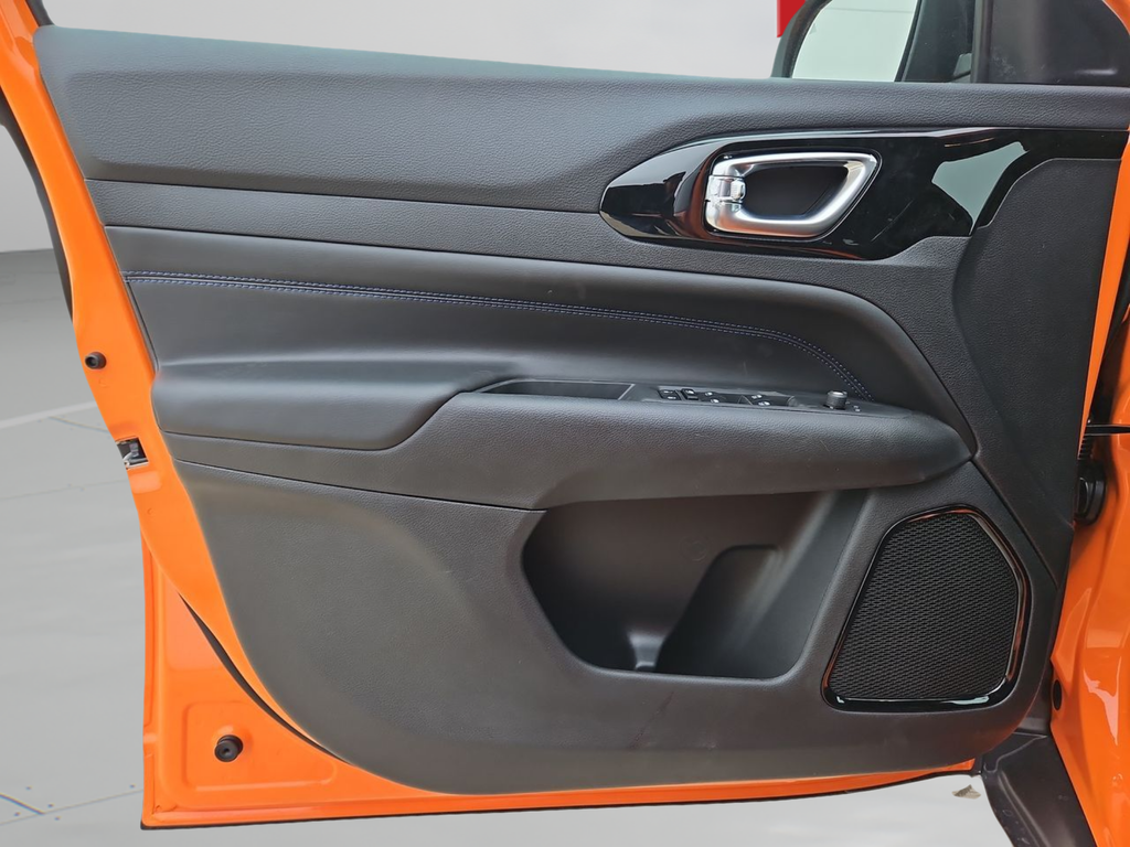 New 2026 Joose Exterior Paint Jeep Latitude image 27