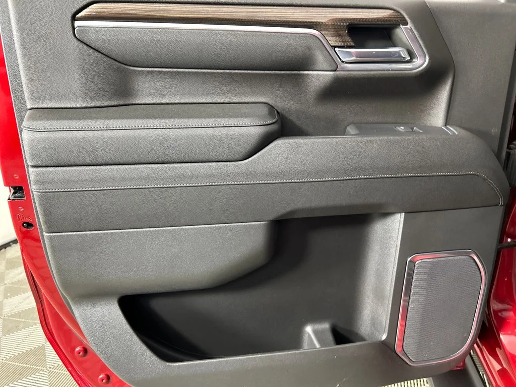 Used 2023 Red Chevrolet LT Trail Boss image 18