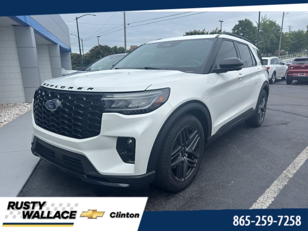 2025 Ford Explorer