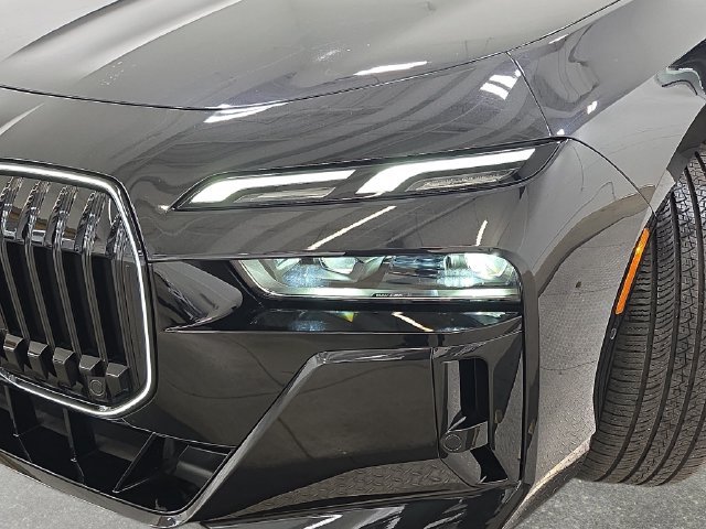 Certified Used 2025 Black Sapphire Metallic BMW 760i xDrive image 28