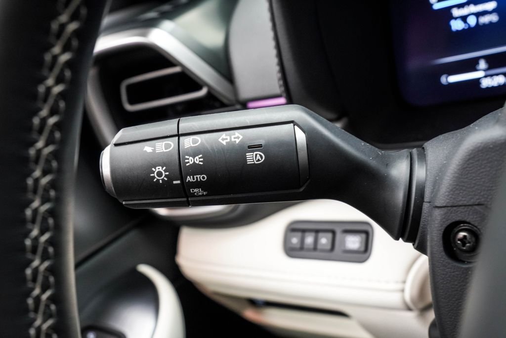 Used 2026 Silver Lexus 350 F SPORT image 39