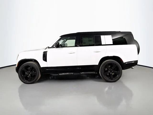 New 2026 Fuji White Land Rover V8 image 8