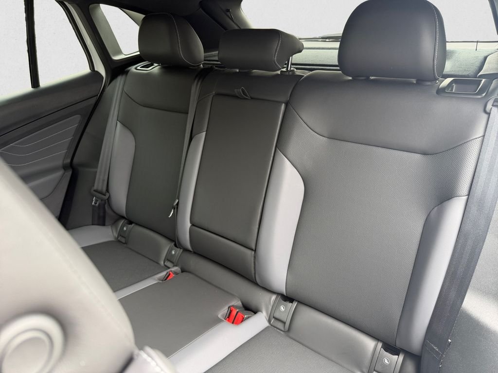 Certified Used 2025 Opal White Volkswagen Pro S image 13