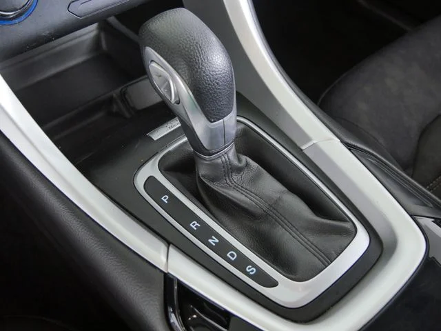 Used 2013 Gray Ford SE image 29