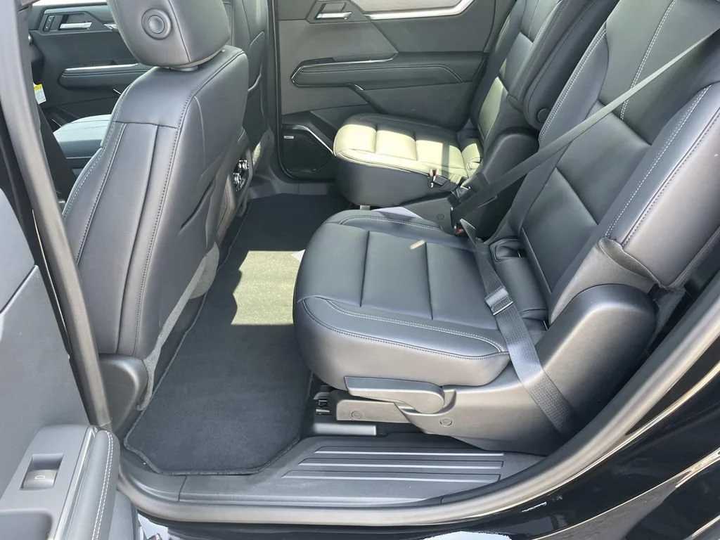 New 2027 Ebony Twilight Metallic GMC Elevation image 11