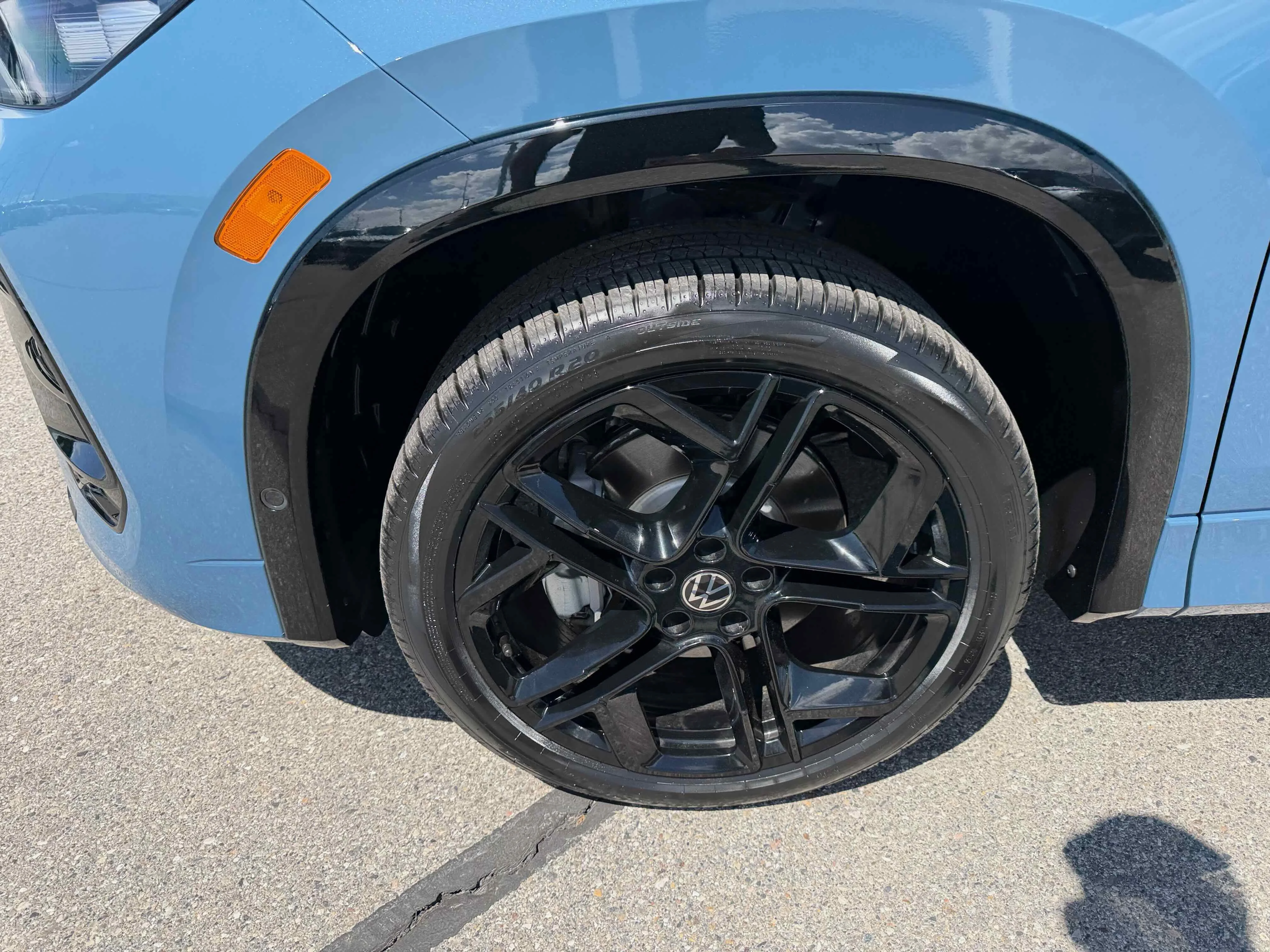 New 2026 Blue Volkswagen SE R-Line Black image 13