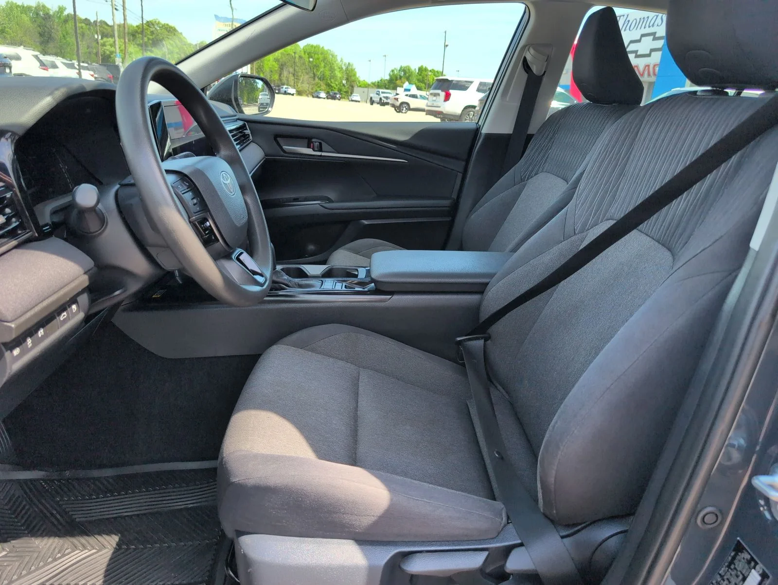 Used 2025  Toyota LE image 13