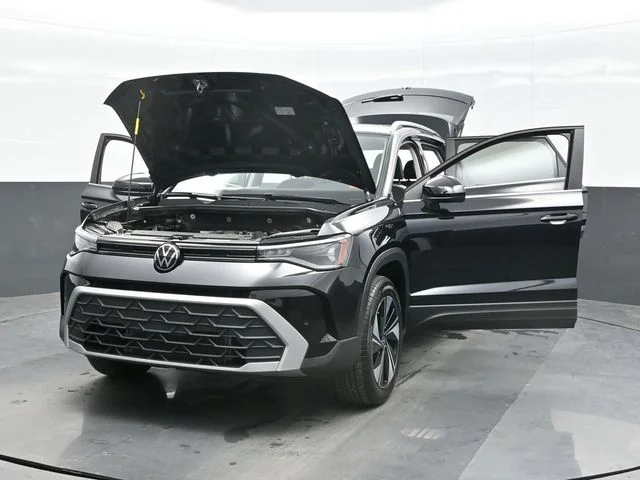 New 2026 Black Volkswagen 1.5T SE image 30