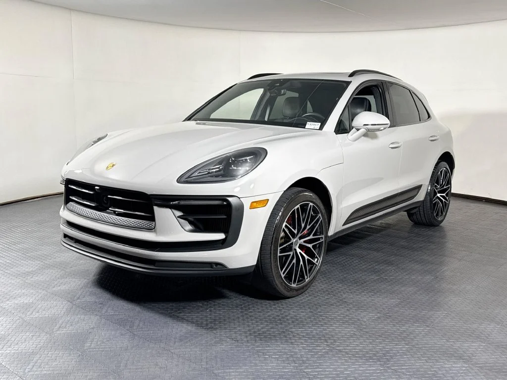 2023 Porsche Macan