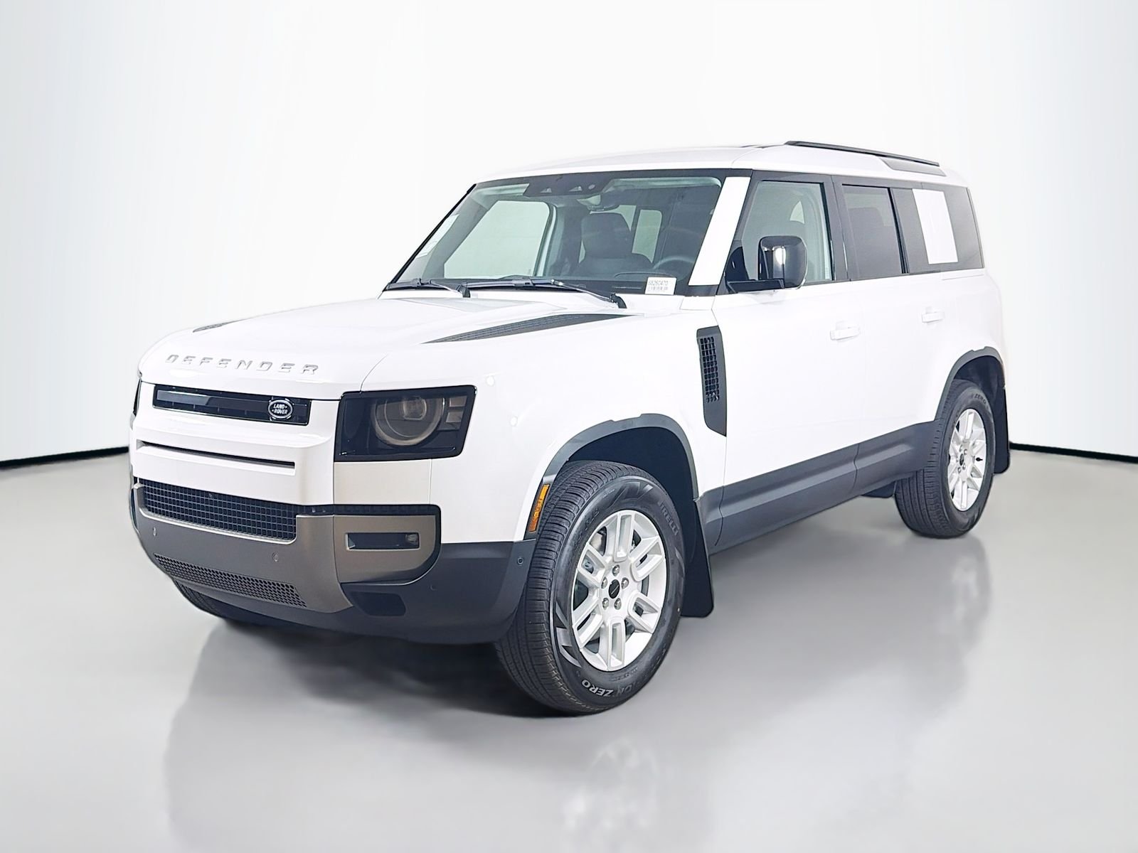 New 2026 Fuji White Land Rover S image 1