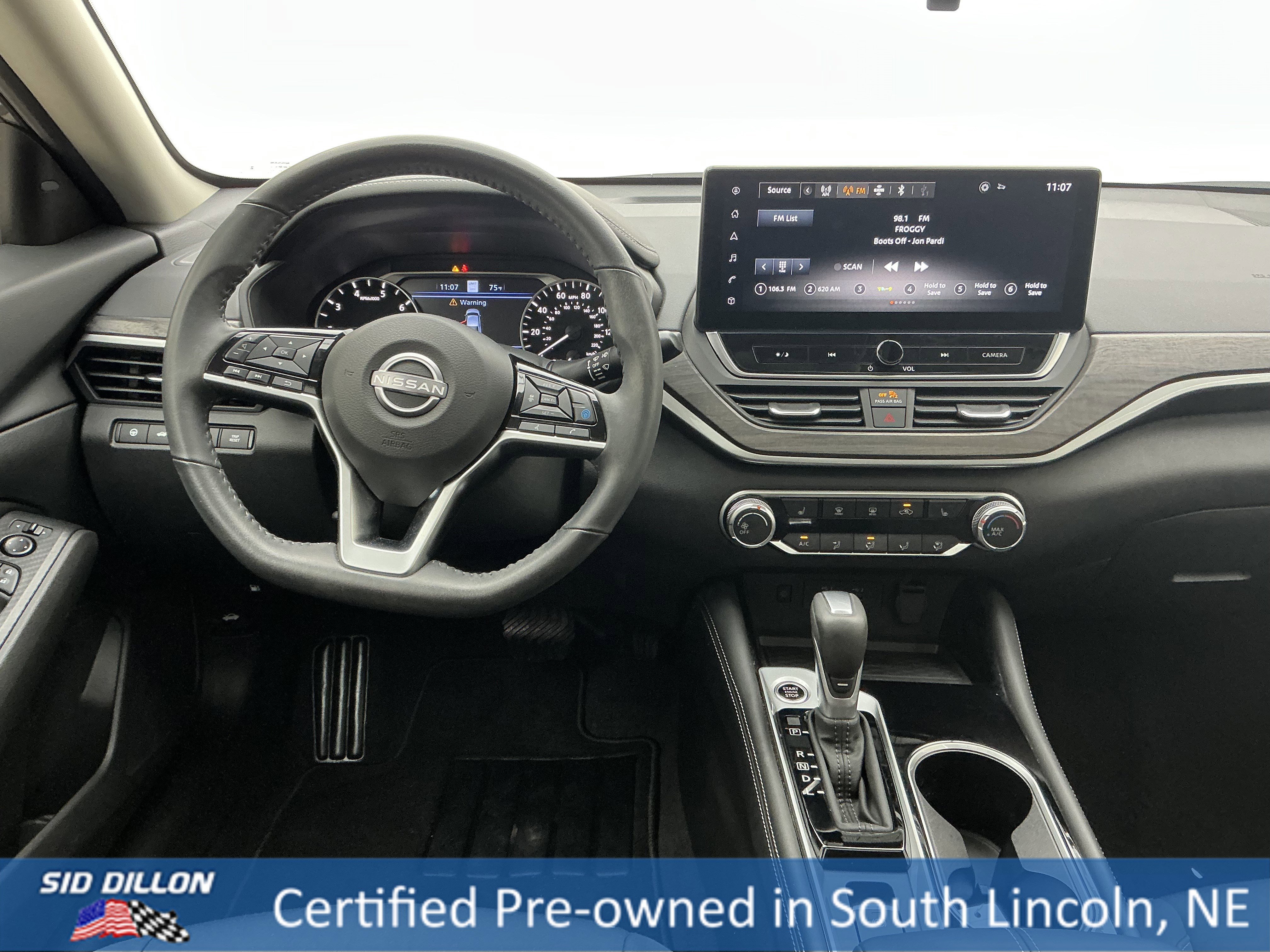 Used 2024 Gun Metallic Nissan 2.5 SV image 19