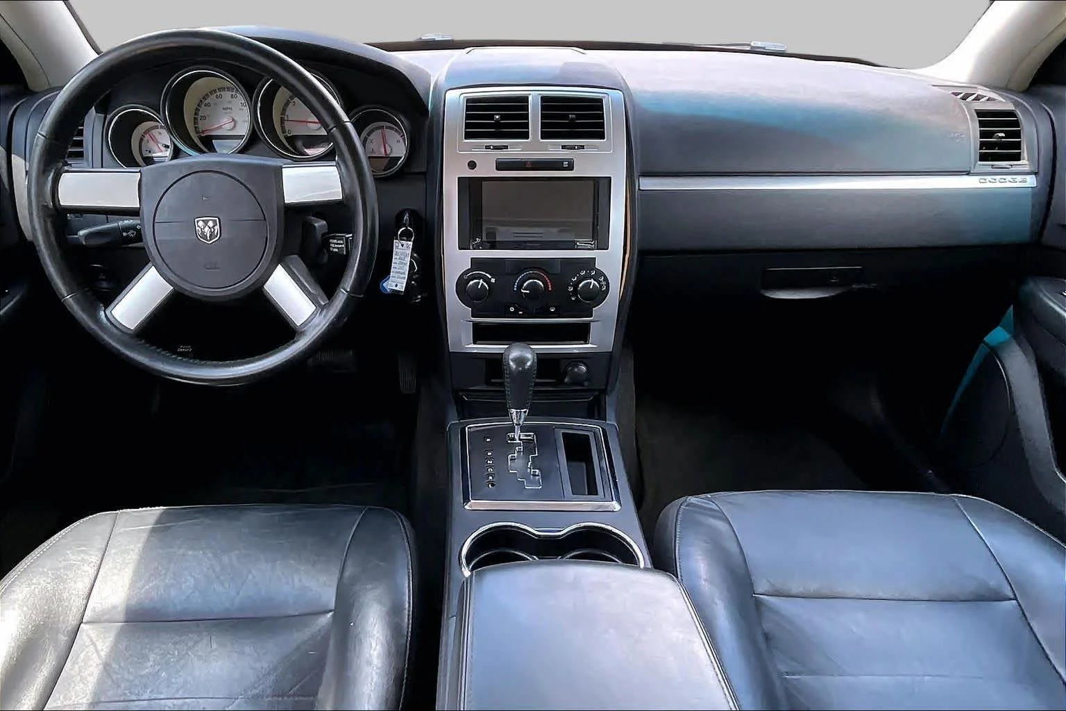 Used 2008 Bright Silver Metallic Dodge SXT image 15