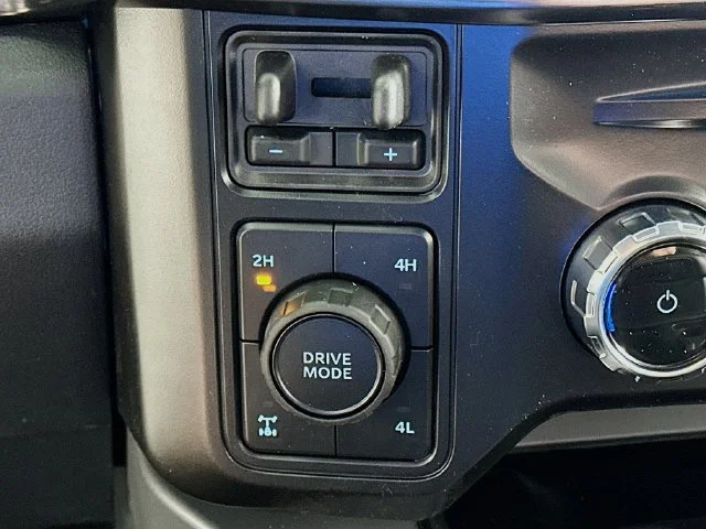 New 2026 Gray Ford Lariat image 19