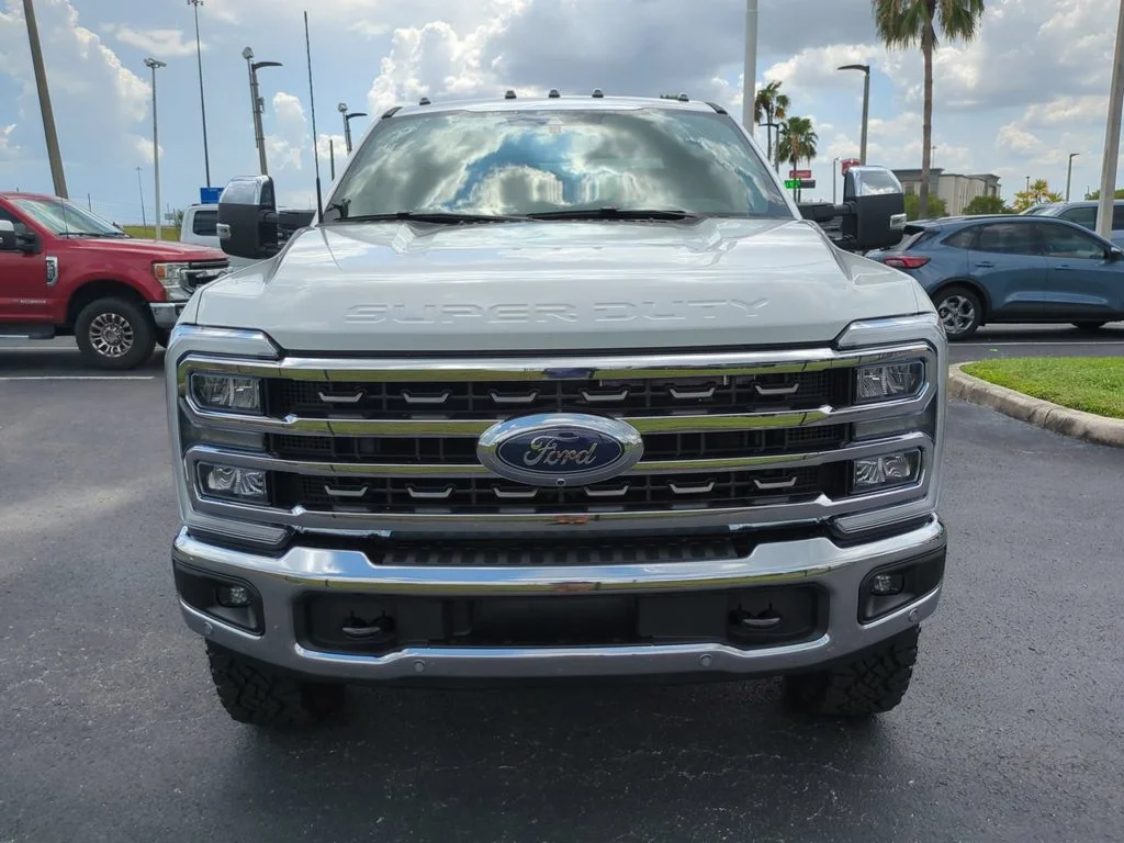 New 2026 Star White Metallic Tri-Coat Ford F-350® King Ranch® image 3