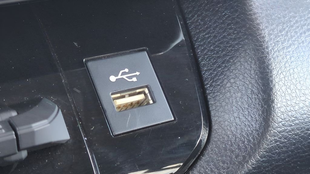 Used 2024 Silver Toyota SR5 image 32