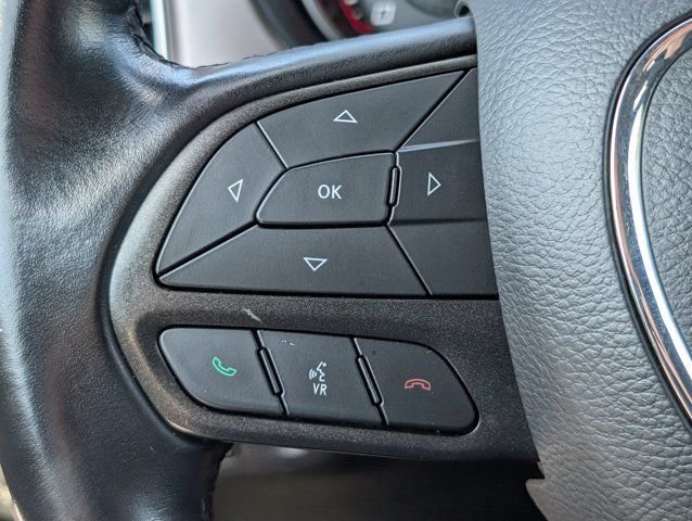 Used 2022  Dodge SXT image 20