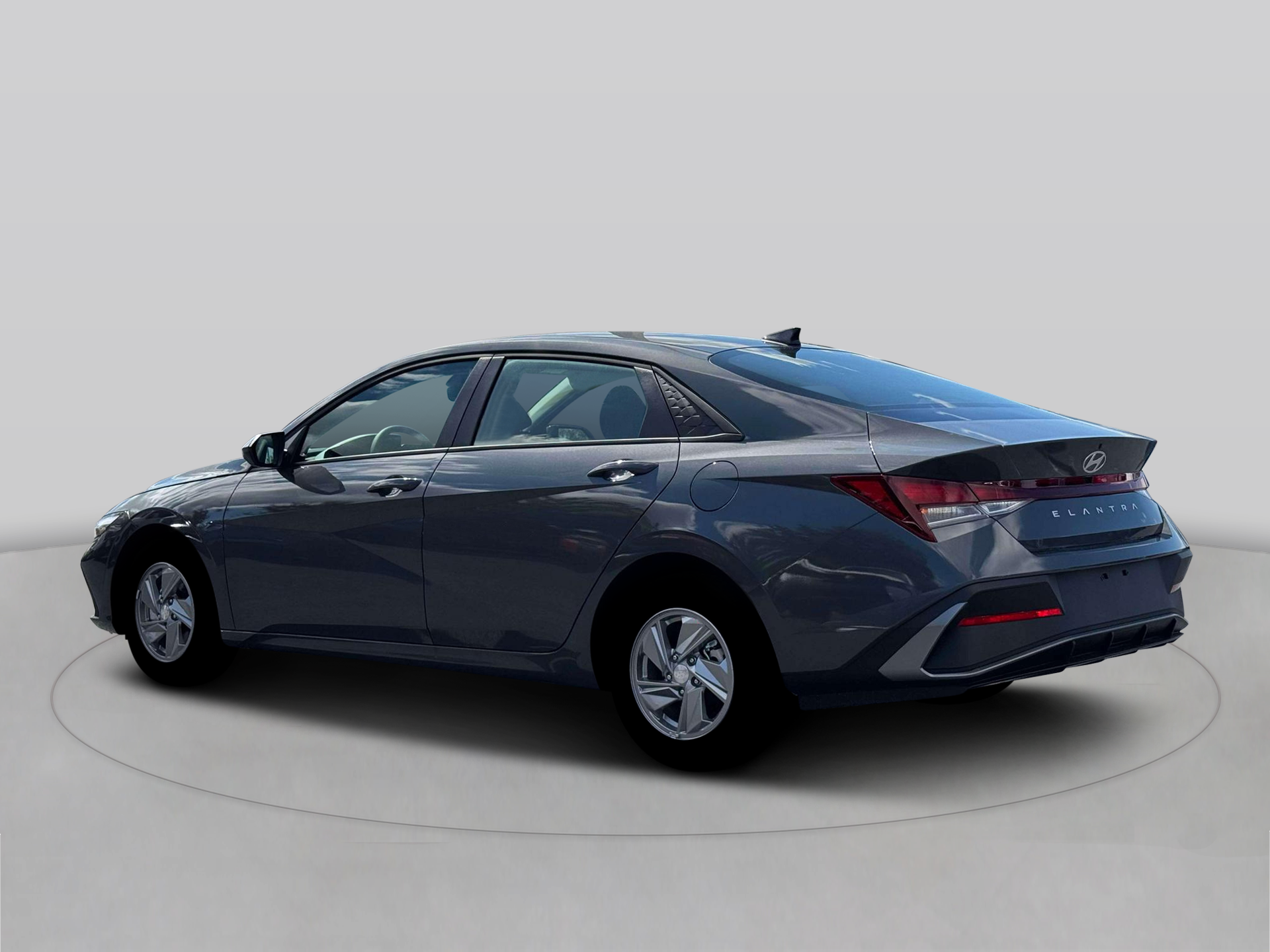 New 2026 Gray Hyundai SE image 4