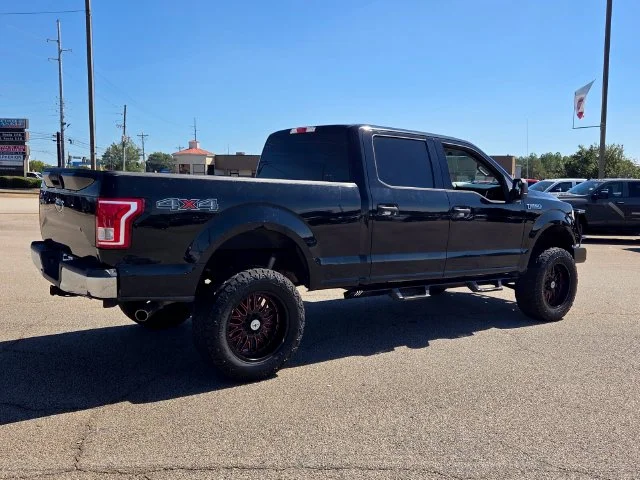 Used 2016 Black Ford XLT image 13