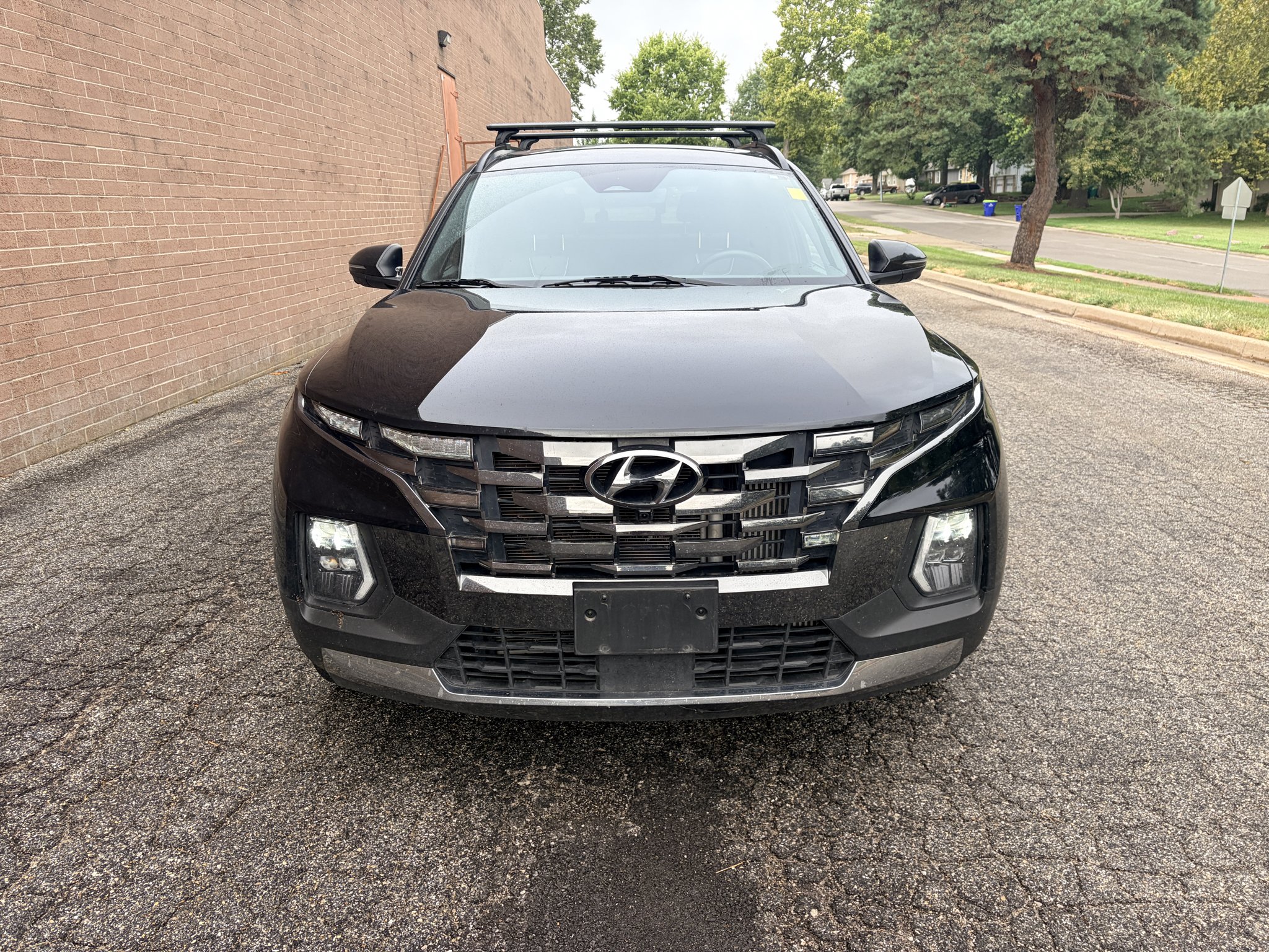 Used 2024 Phantom Black Hyundai Limited image 8