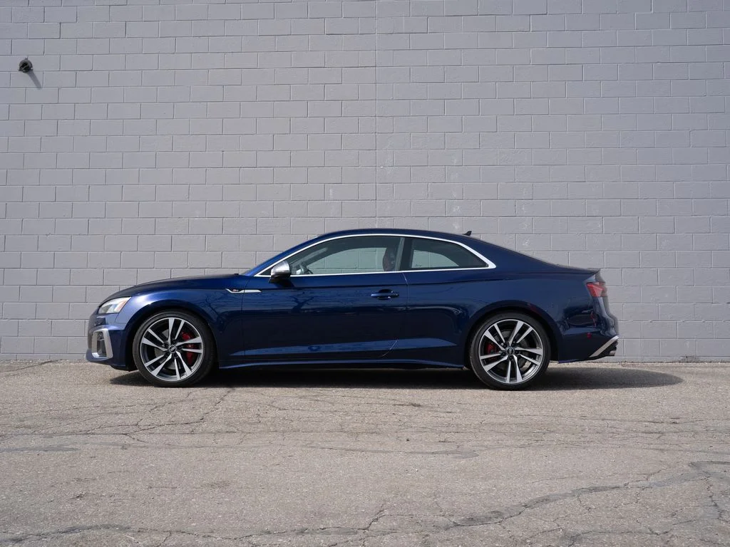 Used 2022 Blue Audi 3.0T Premium Plus image 2