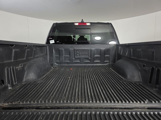 Used 2019 Diamond Black Ram Big Horn/Lone Star image 11