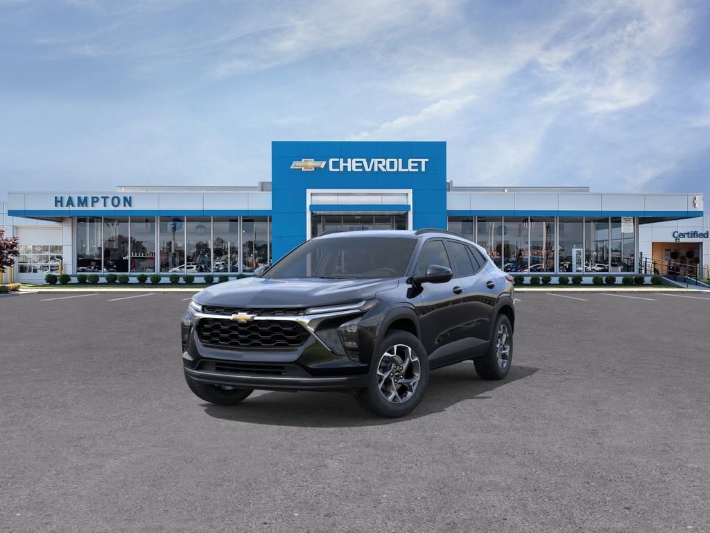 2026 Chevrolet Trax LT - Photo 8