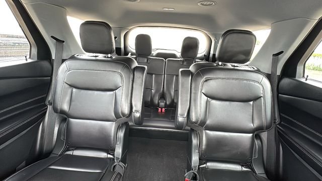 Used 2022 Gray Ford XLT image 28