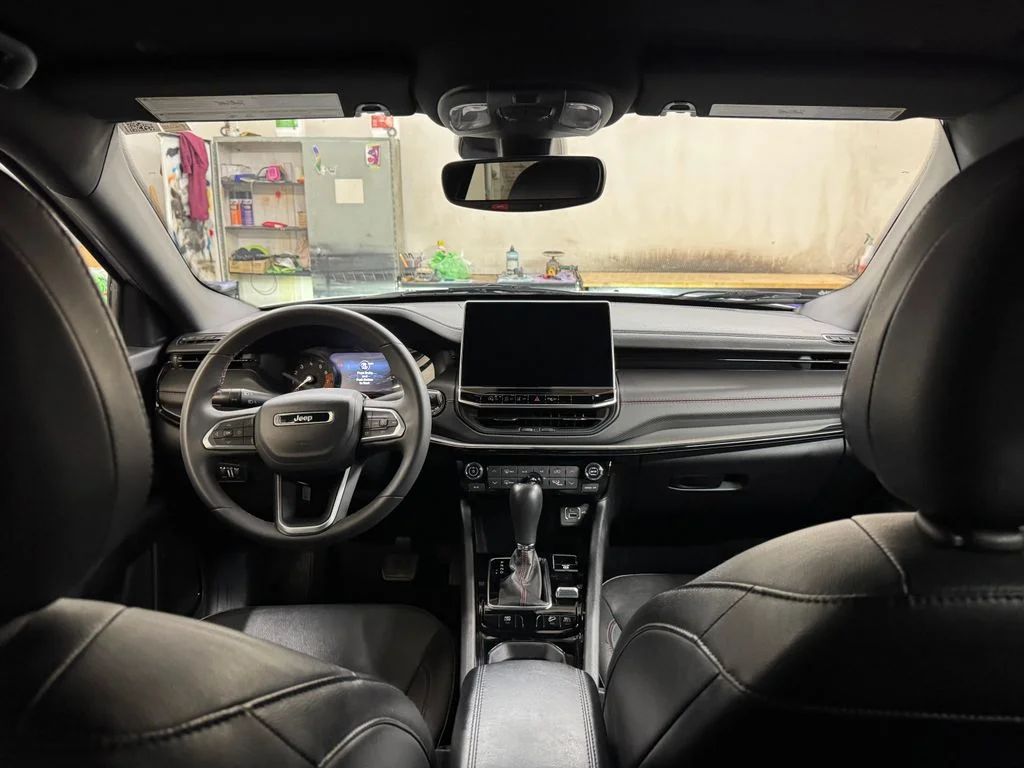 Used 2024 White Jeep Trailhawk image 25