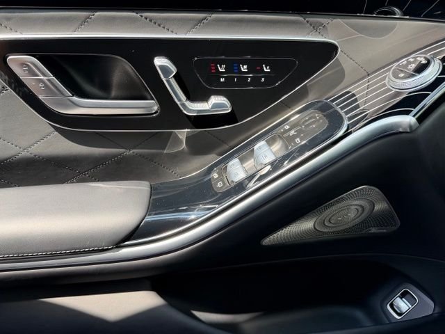Certified Used 2023 Black Mercedes-Benz S 580 image 16