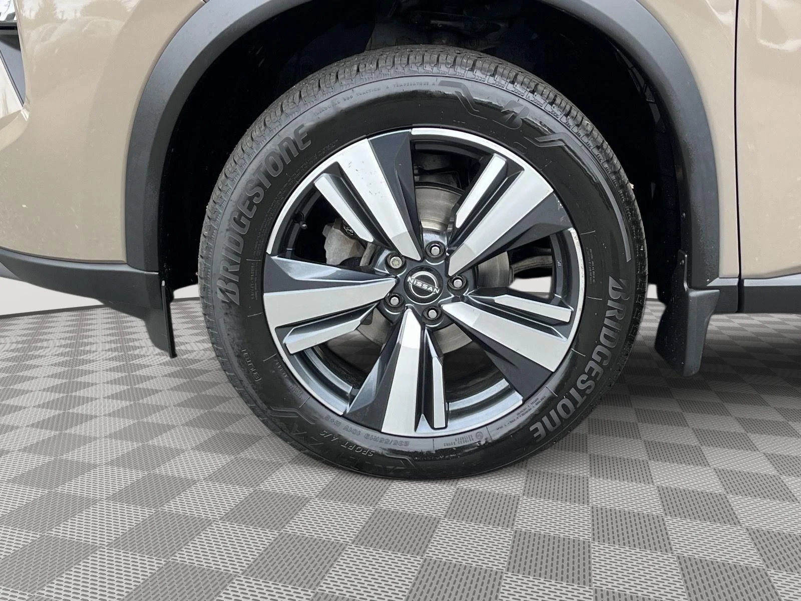 Used 2024 Baja Storm Metallic/Super Black Nissan SL image 9