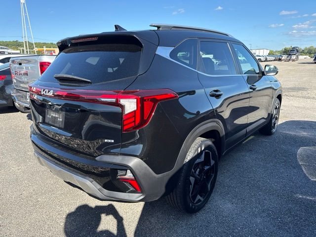 Used 2024 Black Kia EX image 3
