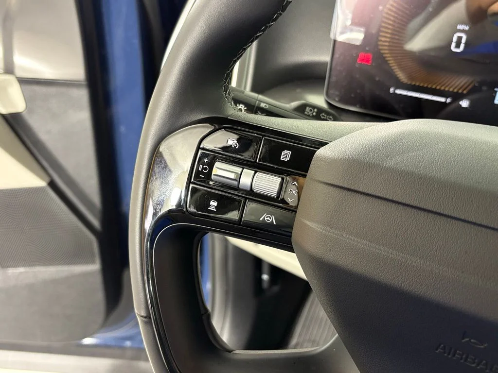 New 2026 Black Kia S image 22