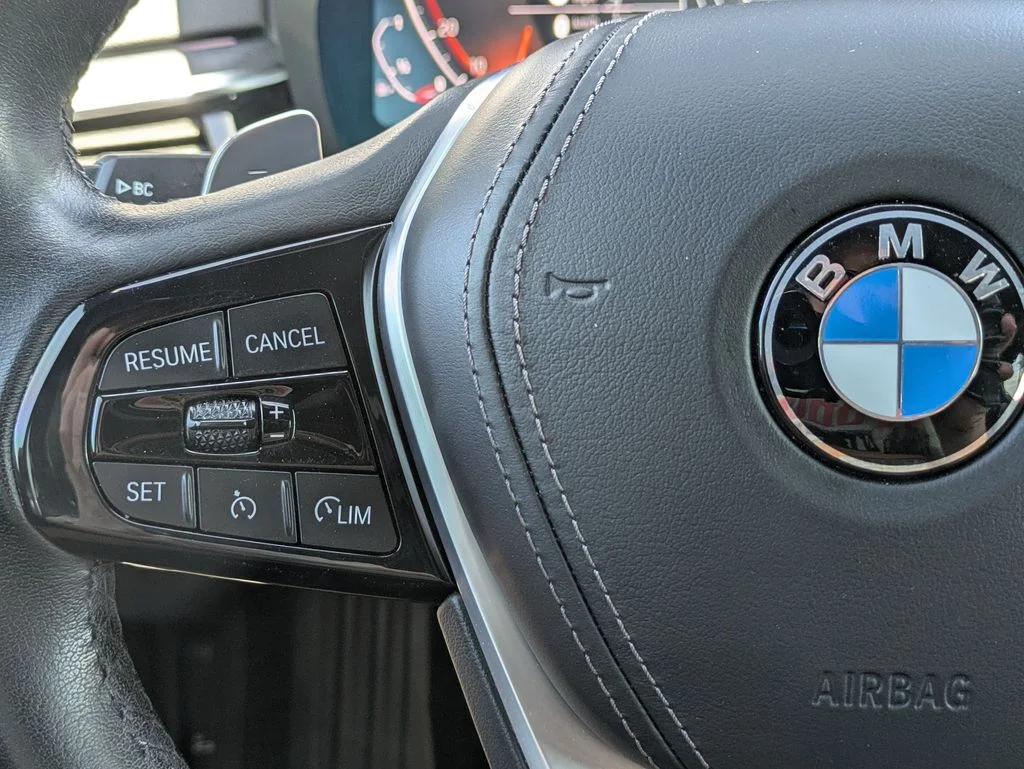 Used 2023 Gray BMW 530i image 15
