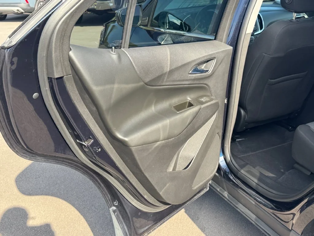 Used 2020 Blue Chevrolet LT image 18