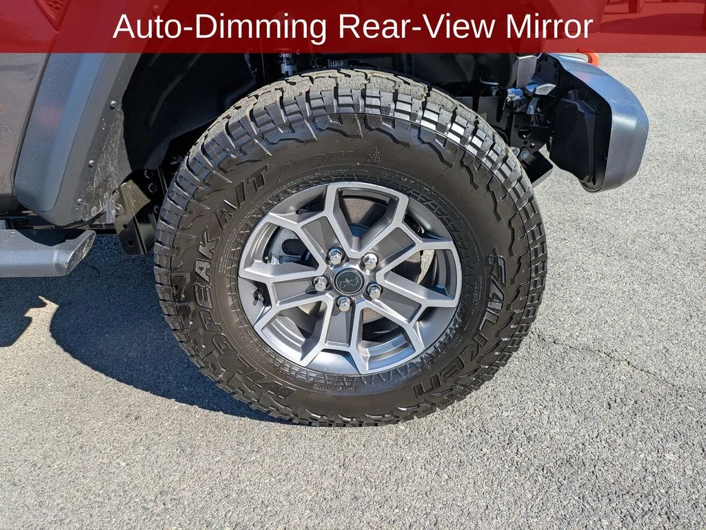 New 2026 Granite Crystal Metallic Clear-Coat Exterior Paint Jeep Mojave image 13