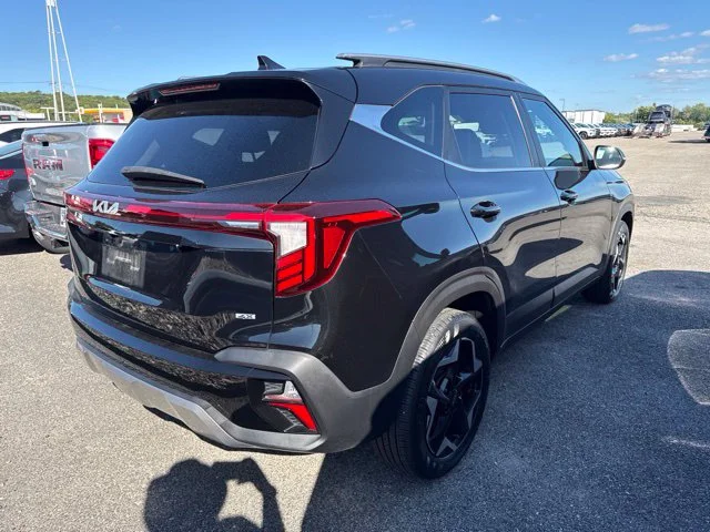Used 2024 Black Kia EX image 3