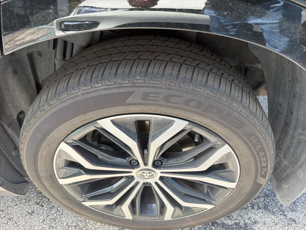 Used 2025 Black Toyota XLE image 10