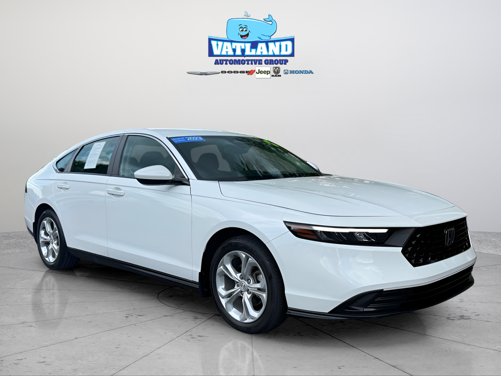 Used 2023 White Honda LX image 7