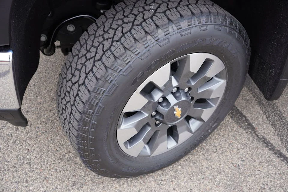 2026 Chevrolet Silverado 3500 HD LT - Photo 9