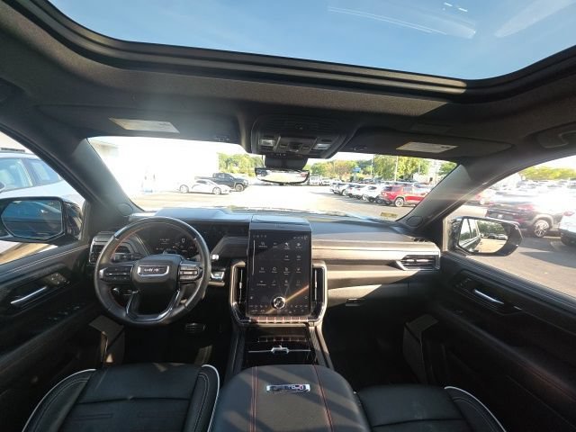 Used 2025 Onyx Black GMC AT4 Ultimate image 16